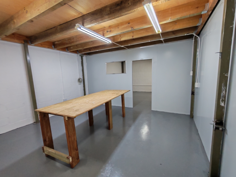 To Let commercial Property for Rent in Somerset West Business Park Western Cape